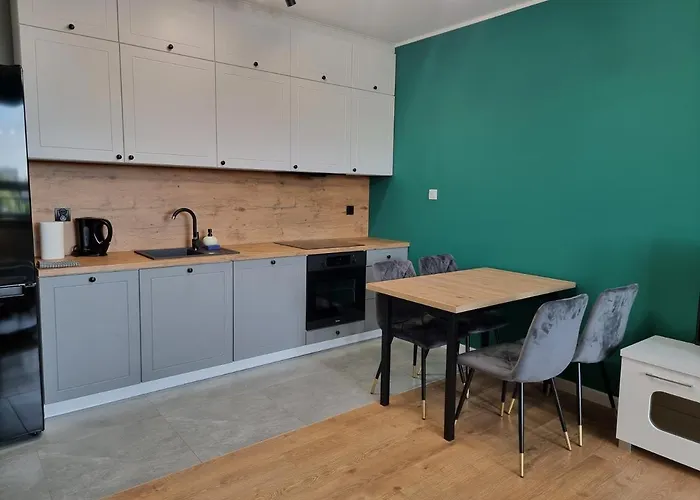 Nowy Piekny Apartament Spokojna Okolica, Zielono, W Poblizu Basen, Silownia, Galerie, Lotnisko 8 Min