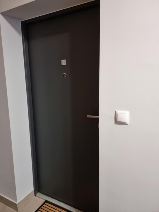 Nowy Piekny Apartament Spokojna Okolica, Zielono, W Poblizu Basen, Silownia, Galerie, Lotnisko 8 Min Radom