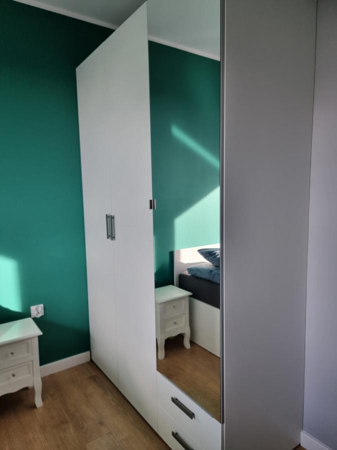 Apartment Nowy Piekny Apartament Spokojna Okolica, Zielono, W Poblizu Basen, Silownia, Galerie, Lotnisko 8 Min Radom